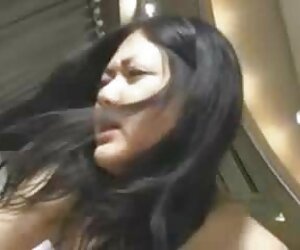 Planör altyazılı erotik porno kız arkadaşlarıyla otel!