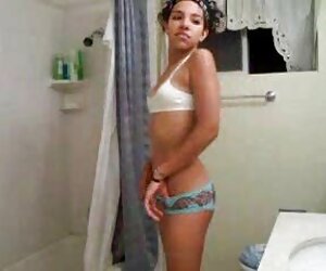 Paige, erotik porno video izle büyük aracın kıçından ilerleyeceğinden korkuyor
