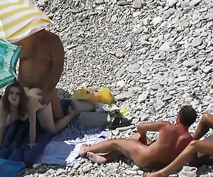 Sarı elbiseli kız sürme hd erotik porno videolar