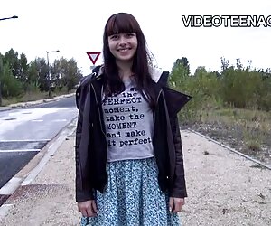 Japon çatlak yaladı ve çivilenmiş erotik türbanlı video